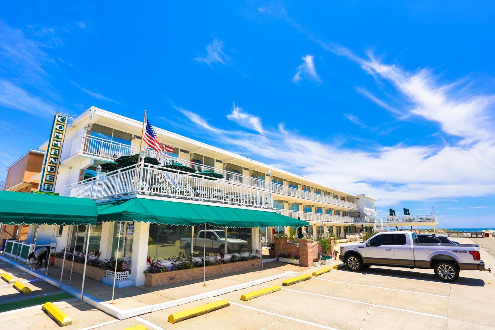 Commander by the Sea Motel Main image 1